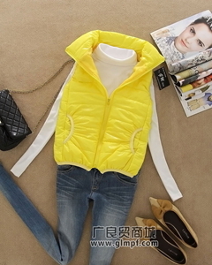 探秘韓版秋季女裝批發市場 潮流小衫趨勢、價格與庫存信息指南